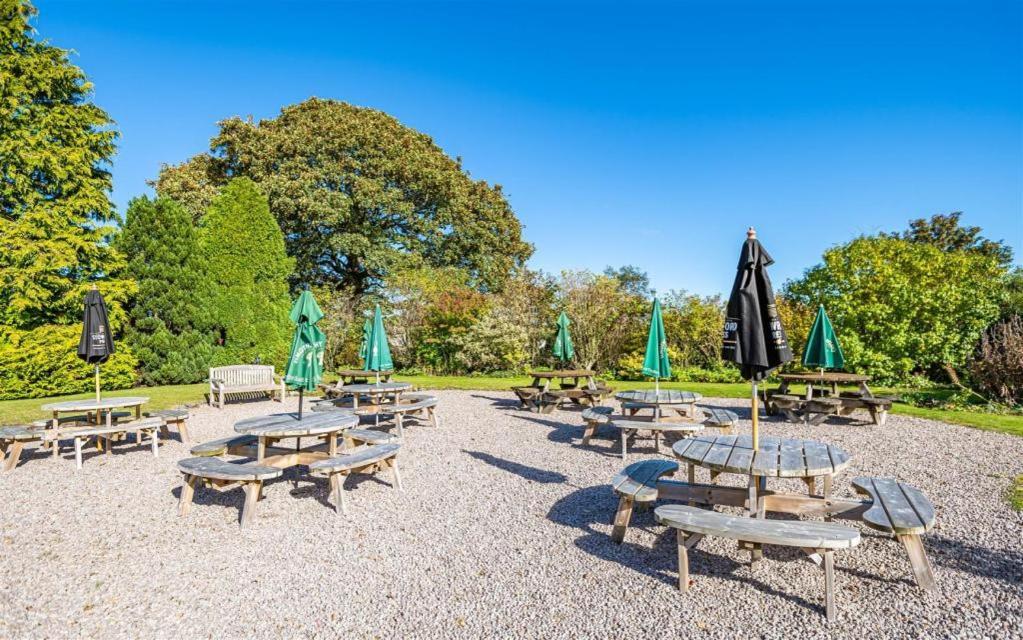 The Brantwood Hotel Penrith Dış mekan fotoğraf
